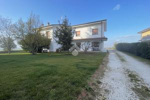 3 LOCALI A POGGIO RUSCO