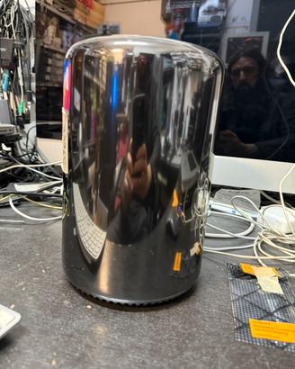 Apple Mac Pro 2013