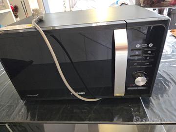 microonde SAMSUNG MG23F302TAK