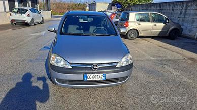 Opel Corsa 1.0i 12V Edition