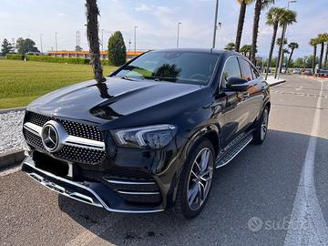 Auto Mercedes Benz GLE coupe