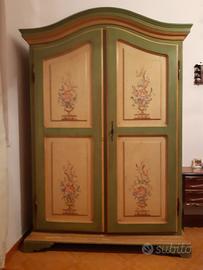 armadio stile veneziano
