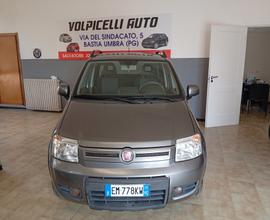 FIAT PANDA 2012 BZ 4X4 ADATTA NEOPATENTATI KM 140M