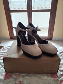 Scarpe con tacco verniciate