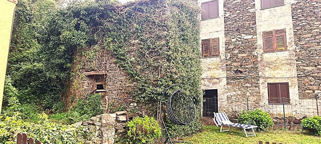 Rustico / Casale di 100 m² con 4 locali a Varazze - Vista 4