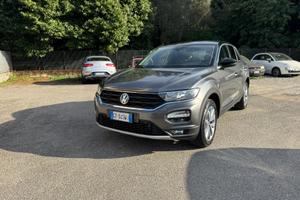 volkswagen t-roc 1.5 150 cv