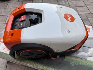 Robot tagliaerba STIHL iMOW 3 - NUOVO MAI USATO