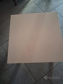 tavolino bianco 