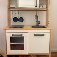 Cucina ikea in legno per bambini