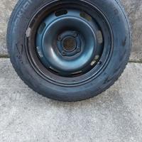 Gomme e cerchi Peugeot 185 65 15 Nokian WR D4