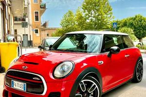 MINI Cooper John Cooper Whorks