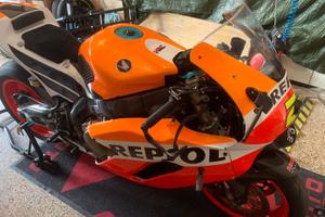 honda cbr 1000