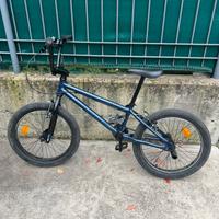 BMX wipe 500 freestyle BTWIN