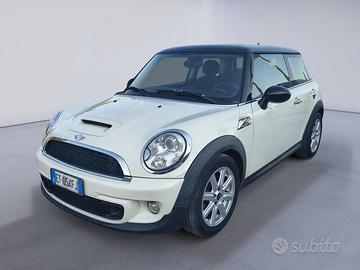 MINI Mini Cooper SD 2.0 143 CV AT