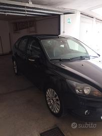 Autovettura Ford Focus 1600 TD Titanium