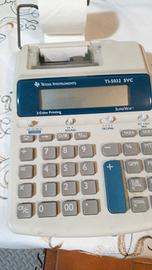 calcolatrice con stampa su carta