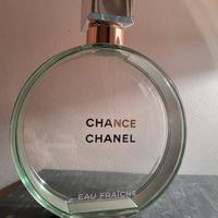 BOTTIGLIA GIGANTE CHANEL CHANCE