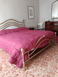 : Letto Matrimoniale in Bronzo –  Stato impeccabil