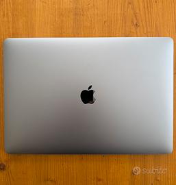 MacBook Pro 15” 2017 i7 3,1GHz 16GB RAM SSD 1TB