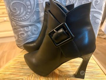 Scarpe con tacco 40 nuove