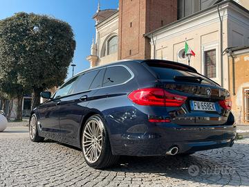 Bmw G31 520d 190cv - 2019