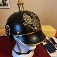 Riproduzione Elmo Pickelhaube prussiano