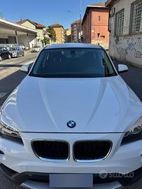 BMW X1 sDrive16d bianca SOLO 30.000km