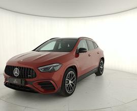 MERCEDES-BENZ Mercedes-AMG GLA 35 4MATIC