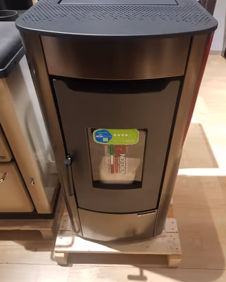 Termostufa pellet nordica extraflame autopulente %