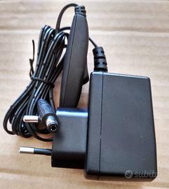 ALIMENTATORE CON INTERRUTTORE JENTEC AF1207-E 7V1A