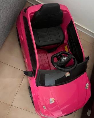 Audi RS6 macchina elettrica per bambini