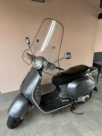 Vespa 200L