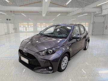 TOYOTA YARIS HYBRID BUSINESS MY20 5 PORTE BERLINA