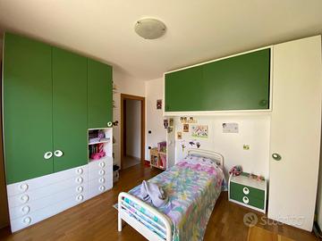 Cameretta bambina/bambino con armadio a ponte