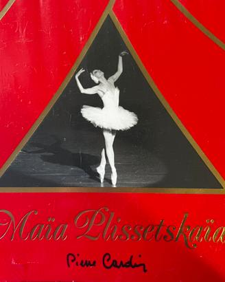 Libro Maïa Plissetskaïa di Pierre Cardin