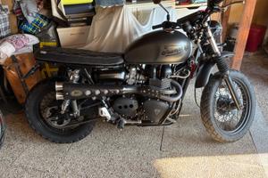 Triumph scrambler