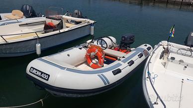 gommone divertente e veloce 