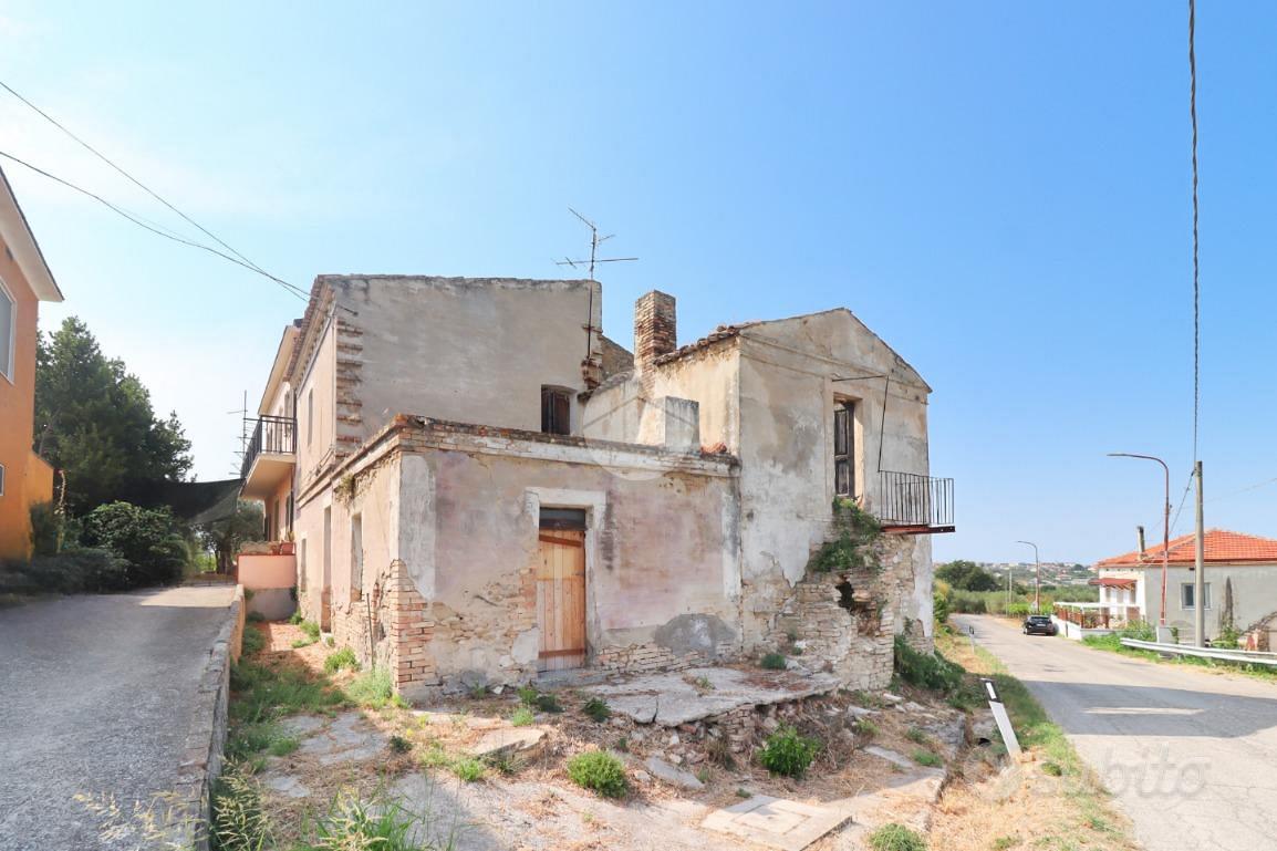 RUSTICO A TOLLO - Vista 2