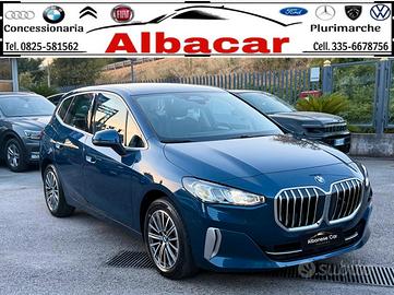 218d Active Tourer Luxury