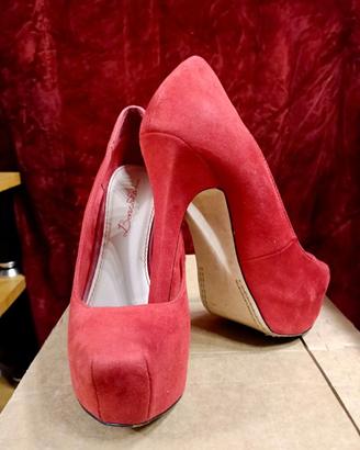 SCARPE ROSSE SCAMOSCIATE CON TACCO