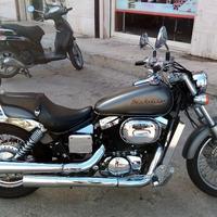 Honda VT 750 Black Widow - 2004