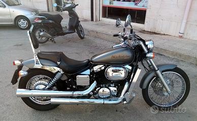 Honda VT 750 Black Widow - 2004