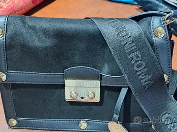borsa nera gattinoni  con dettagli oro