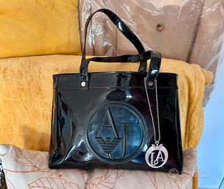 Borsa ARMANI JEANS originale nera vernice con logo
