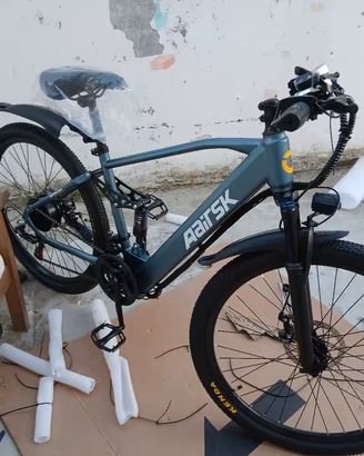 Bici elettrica MTB 21 marce ,nuova