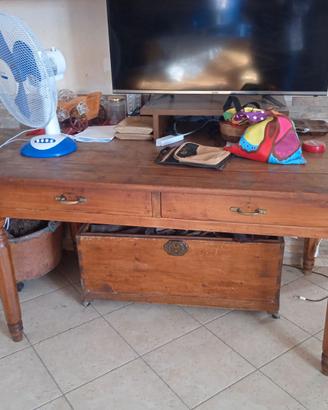 tavolo antico in legno massello anno 1920 circa