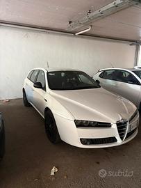 Alfa Romeo 159 sportwagon 1.9 JTDm (2009)
