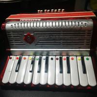 Fisarmonica Bontempi giocattolo anni 70