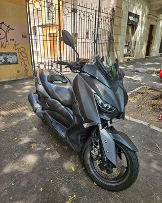 yamaha x max 300