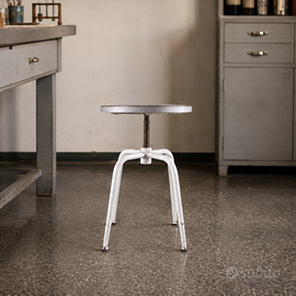 Sgabello industriale a vite da laboratorio anni 50